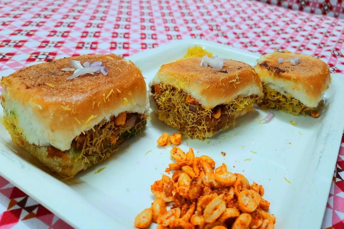 Dabeli — spiced potato buns with sev and roasted peanuts